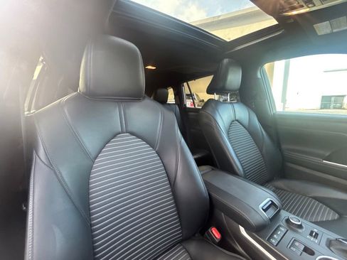 Used 2022 Toyota Highlander XSE image 28