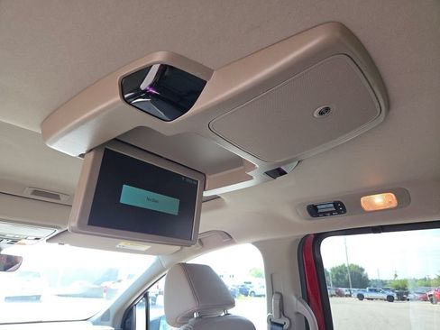 Used 2024 Honda Odyssey Touring image 8