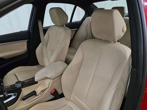 Used 2017 BMW 330e image 21