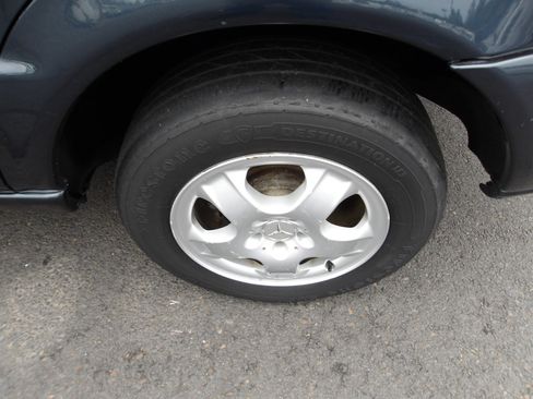 Used 2003 Mercedes-Benz ML 350 4MATIC image 23