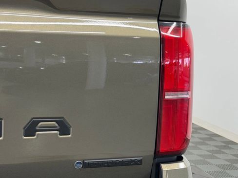 New 2026 Toyota Tacoma TRD Off-Road AWD/4WD image 13