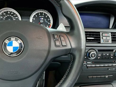 Used 2011 BMW M3 Convertible RWD image 21
