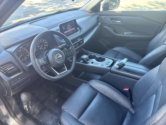 Used 2023 Nissan Rogue SV FWD image 15