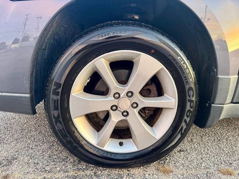 Used 2014 Subaru Outback 2.5i Premium image 10