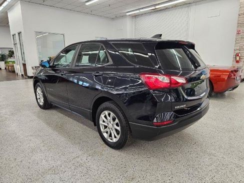 Used 2020 Chevrolet Equinox LS FWD image 7