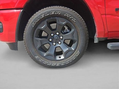 Used 2025 RAM 1500 Lone Star AWD/4WD image 21