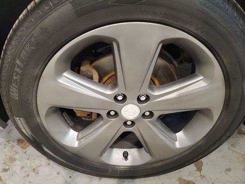 Used 2014 Buick Encore Leather AWD/4WD image 29