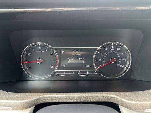 Used 2022 Kia Sorento EX w/ Panoramic Sunroof Package FWD image 15