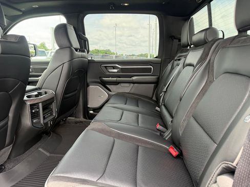 New 2026 RAM 1500 Laramie AWD/4WD image 21