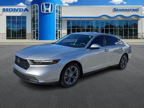 Used 2024 Honda Accord EX image 1