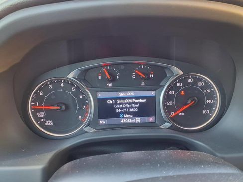 Used 2023 GMC Acadia AT4 image 12