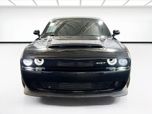 Used 2019 Dodge Challenger SRT Hellcat Redeye image 2