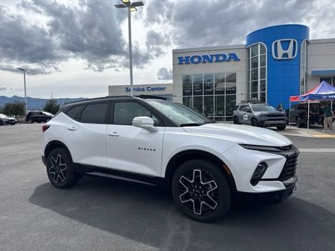 Used 2024 Chevrolet Blazer RS w/ Driver Confidence II Package AWD/4WD image 1