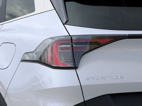 New 2026 Kia Sportage EX w/ EX Panorama Roof Package FWD image 11