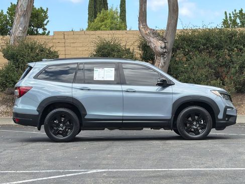 Used 2022 Honda Pilot TrailSport image 8
