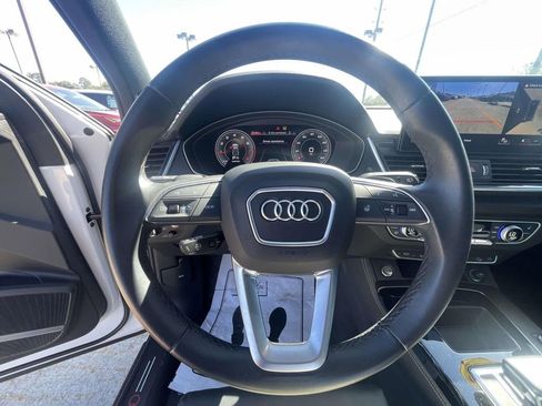 Used 2023 Audi Q5 2.0T Prestige w/ Prestige Package image 21