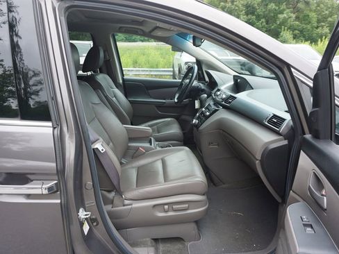 Used 2012 Honda Odyssey Touring image 17