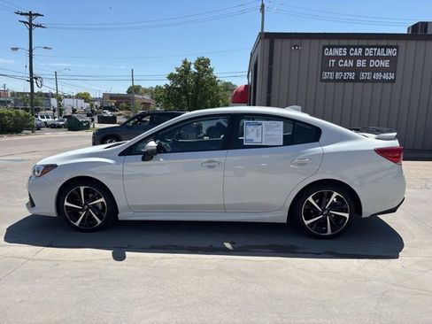 Used 2022 Subaru Impreza 2.0i Sport image 4