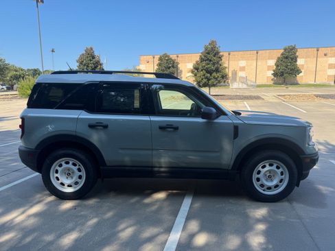 New 2024 Ford Bronco Sport Heritage w/ Heritage Convenience Package image 26