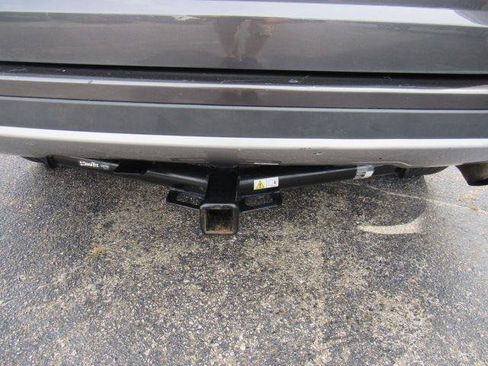 Used 2018 Toyota RAV4 XLE w/ Plus Extra Value Package AWD/4WD image 13