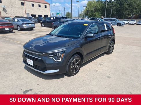 Used 2025 Kia Niro LX FWD image 1