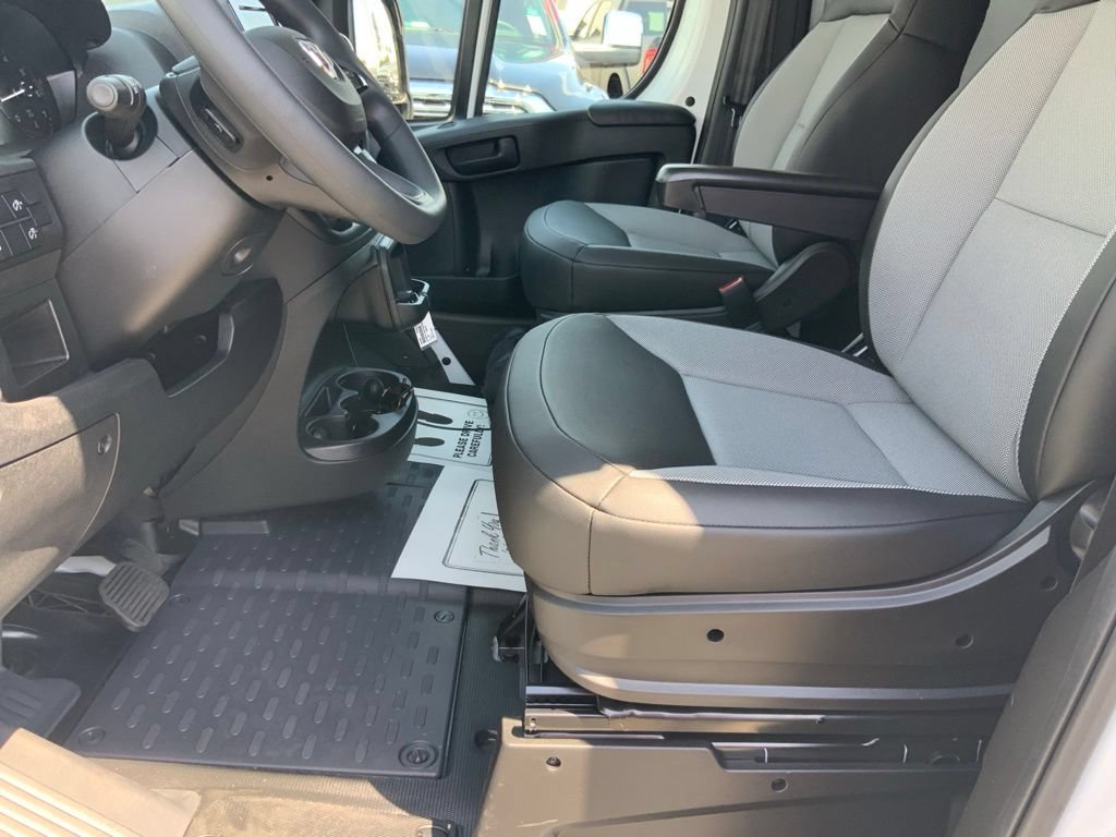 New 2026 RAM ProMaster 3500 w/ Convenience Group FWD image 18