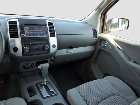 Used 2019 Nissan Frontier SV AWD/4WD image 31