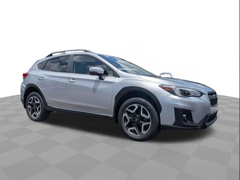 Used 2020 Subaru Crosstrek 2.0i Limited w/ Moonroof Package w/Navigation AWD/4WD image 2