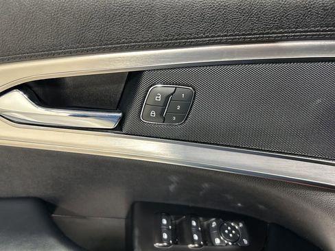 Certified 2020 Lincoln Nautilus Premier w/ Equipment Group 101A image 13