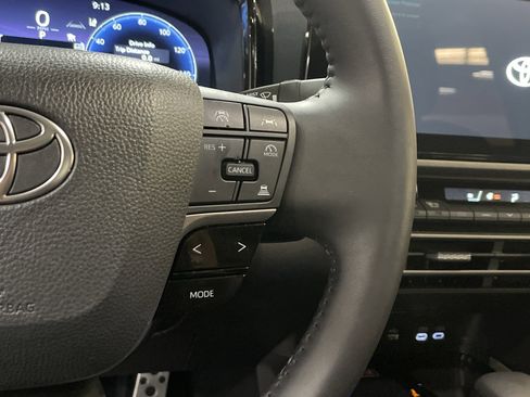 Used 2025 Toyota Camry XSE image 20