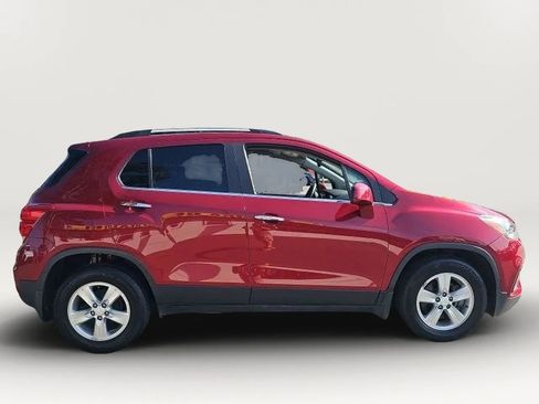 Used 2018 Chevrolet Trax LT w/ Driver Confidence Package image 6
