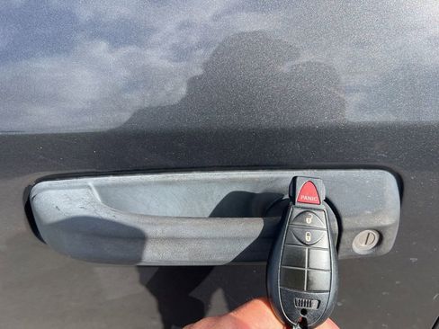 Used 2017 RAM 1500 Express image 40