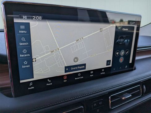 Certified 2023 Lincoln Nautilus Reserve image 24