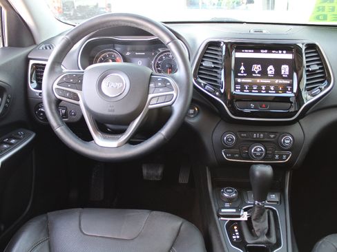 Used 2019 Jeep Cherokee Limited w/ Luxury Group image 13