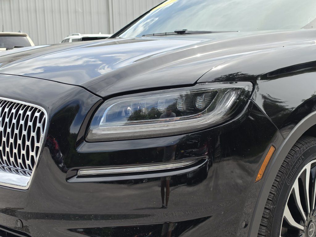 Used 2023 Lincoln Nautilus Black Label AWD/4WD image 6
