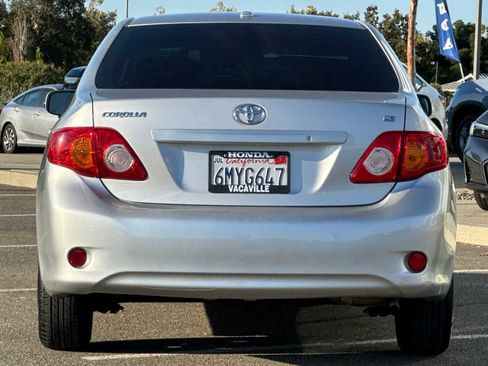 Used 2010 Toyota Corolla image 5