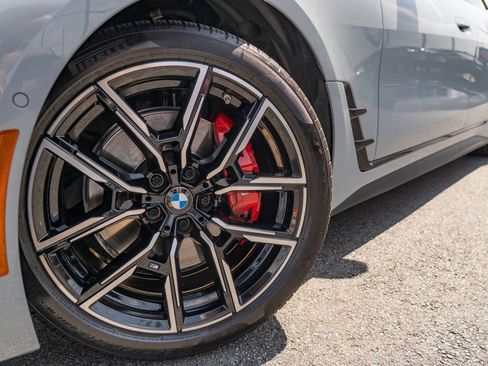 Used 2025 BMW M440i w/ Premium Package image 3