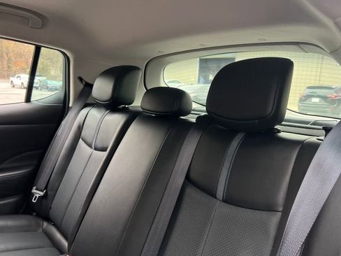 Used 2022 Nissan Leaf SL Plus image 22