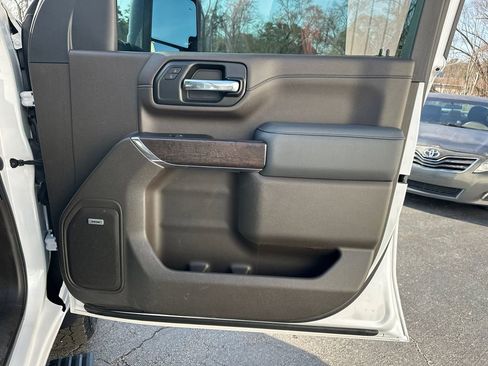 Used 2022 GMC Sierra 2500 Denali image 15