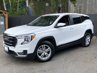 Used 2024 GMC Terrain SLE