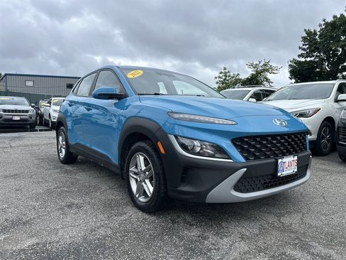 Used 2022 Hyundai Kona SE AWD/4WD image 3