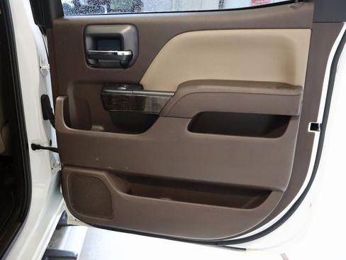 Used 2016 GMC Sierra 3500 Denali w/ Duramax Plus Package image 35