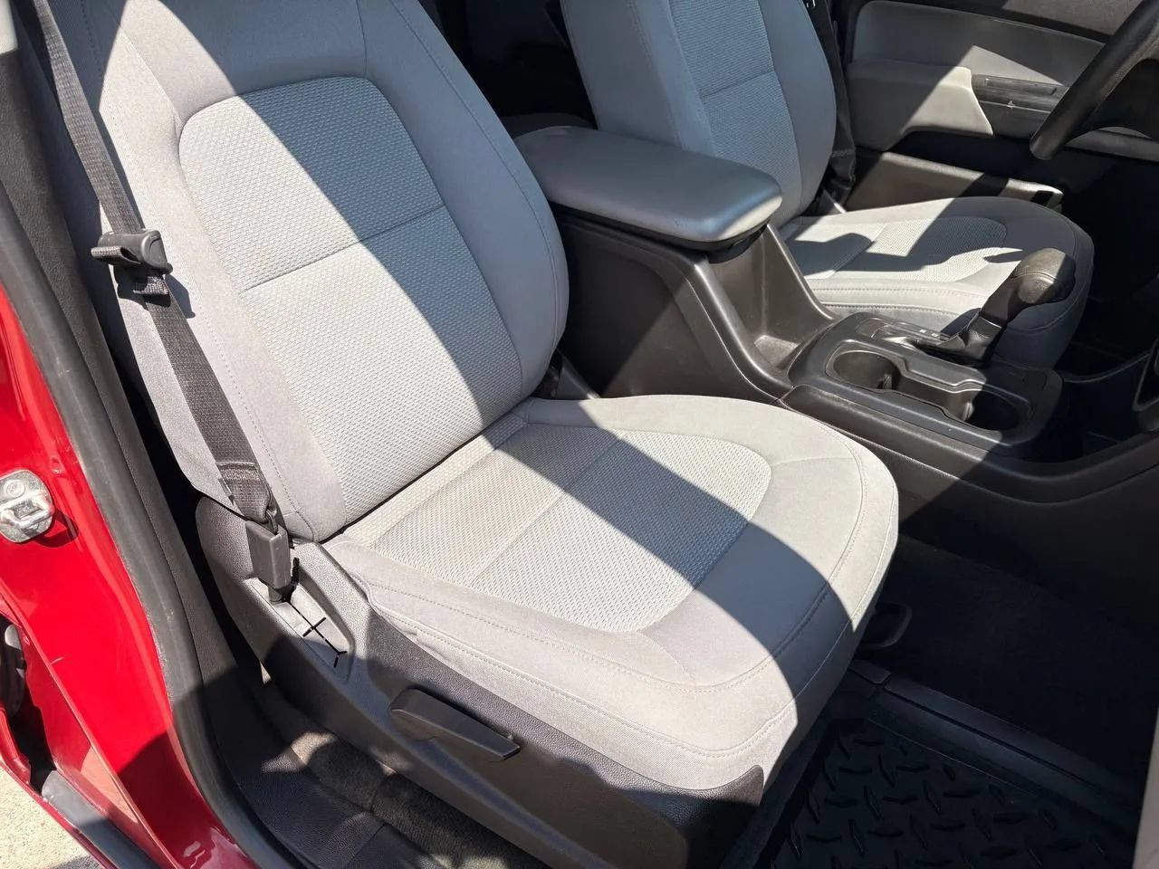 Used 2016 GMC Canyon 2WD Crew Cab image 15