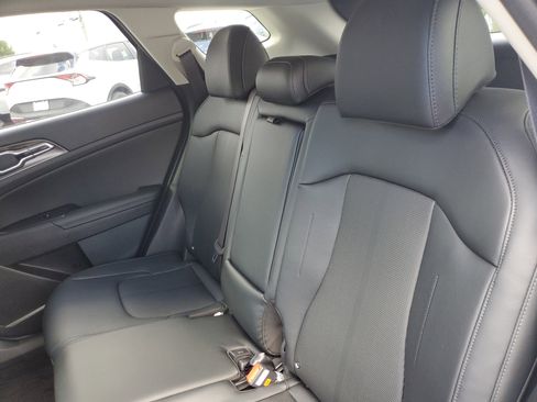 New 2026 Kia Sportage EX w/ EX Panorama Roof Package image 9