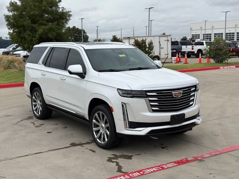 Used 2023 Cadillac Escalade Premium Luxury Platinum AWD/4WD image 10