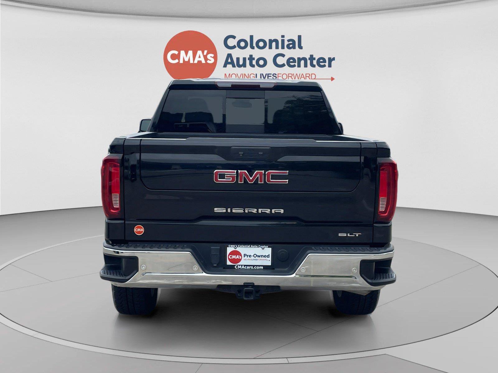 Used 2023 GMC Sierra 1500 SLT w/ SLT Premium Plus Package AWD/4WD image 4