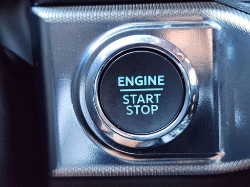 Used 2025 Ford F150 Platinum w/ Equipment Group 702A High AWD/4WD image 32