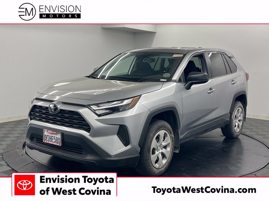 Used 2025 Toyota RAV4 LE AWD/4WD image 1