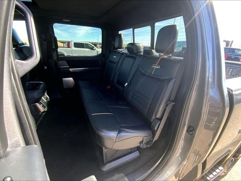 Used 2024 Ford F250 Platinum w/ FX4 Off-Road Package image 20