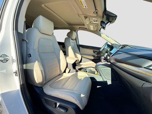 Used 2020 Honda CR-V Touring image 16